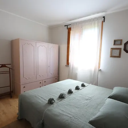 Alojamento de Acomodação e Pequeno-almoço Casa Febe
